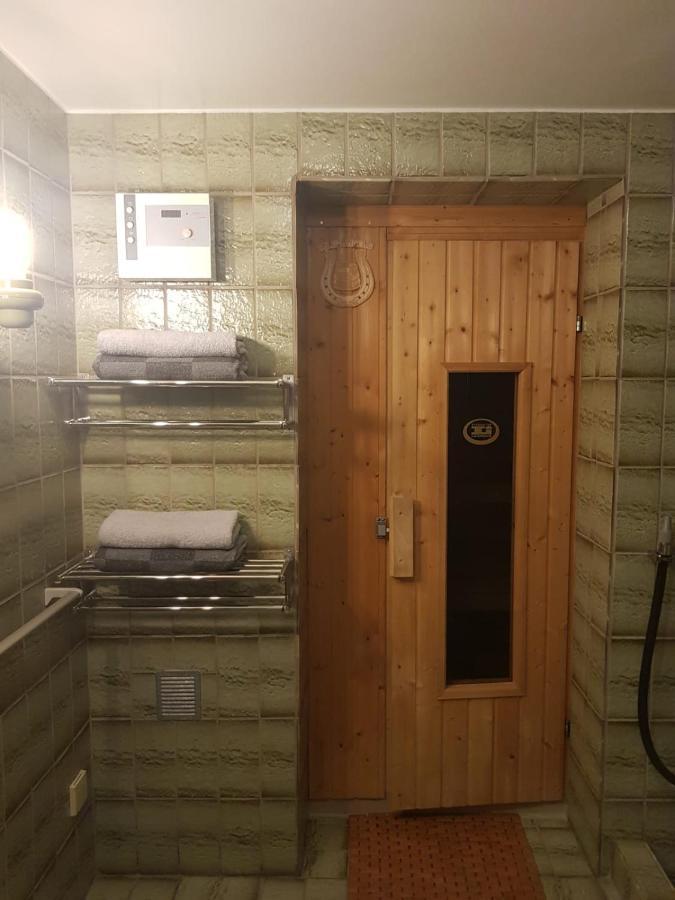 Gemütliche Ferienwohnung mit Kamin und Sauna! Nistertal Exterior foto